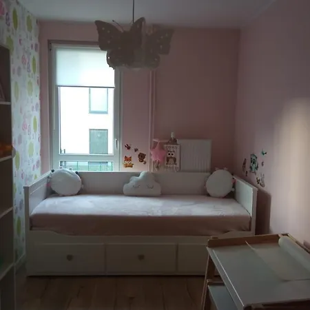 Sanshiro Apartment *
